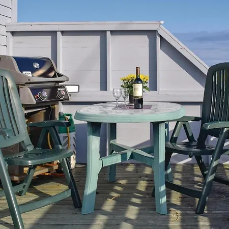 Three-bedroom Holiday In Selvar * Selvaer