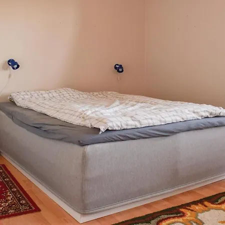 Three-bedroom Holiday In Selvar Feriehus *